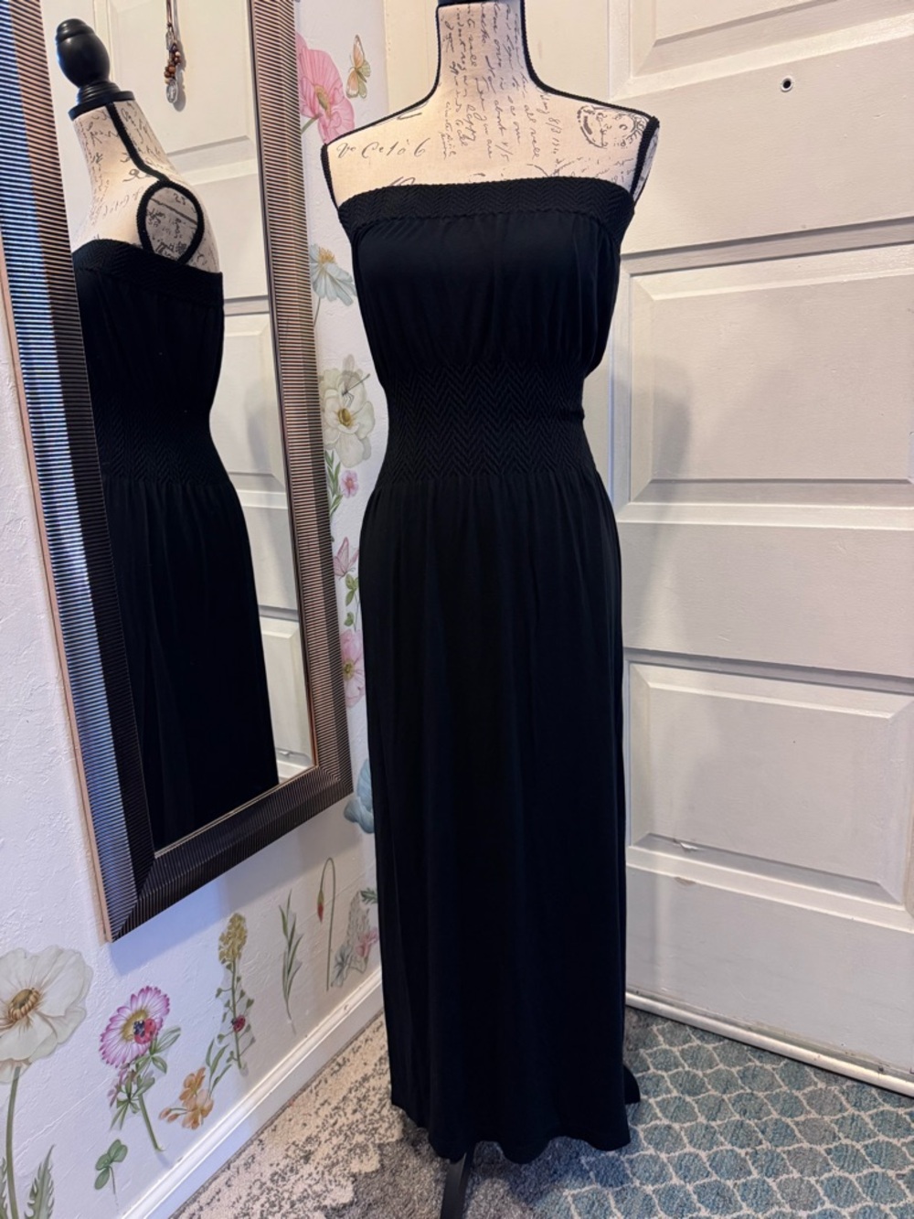 Strapless Black Maxi Dress — Sleek Everyday Maxi
